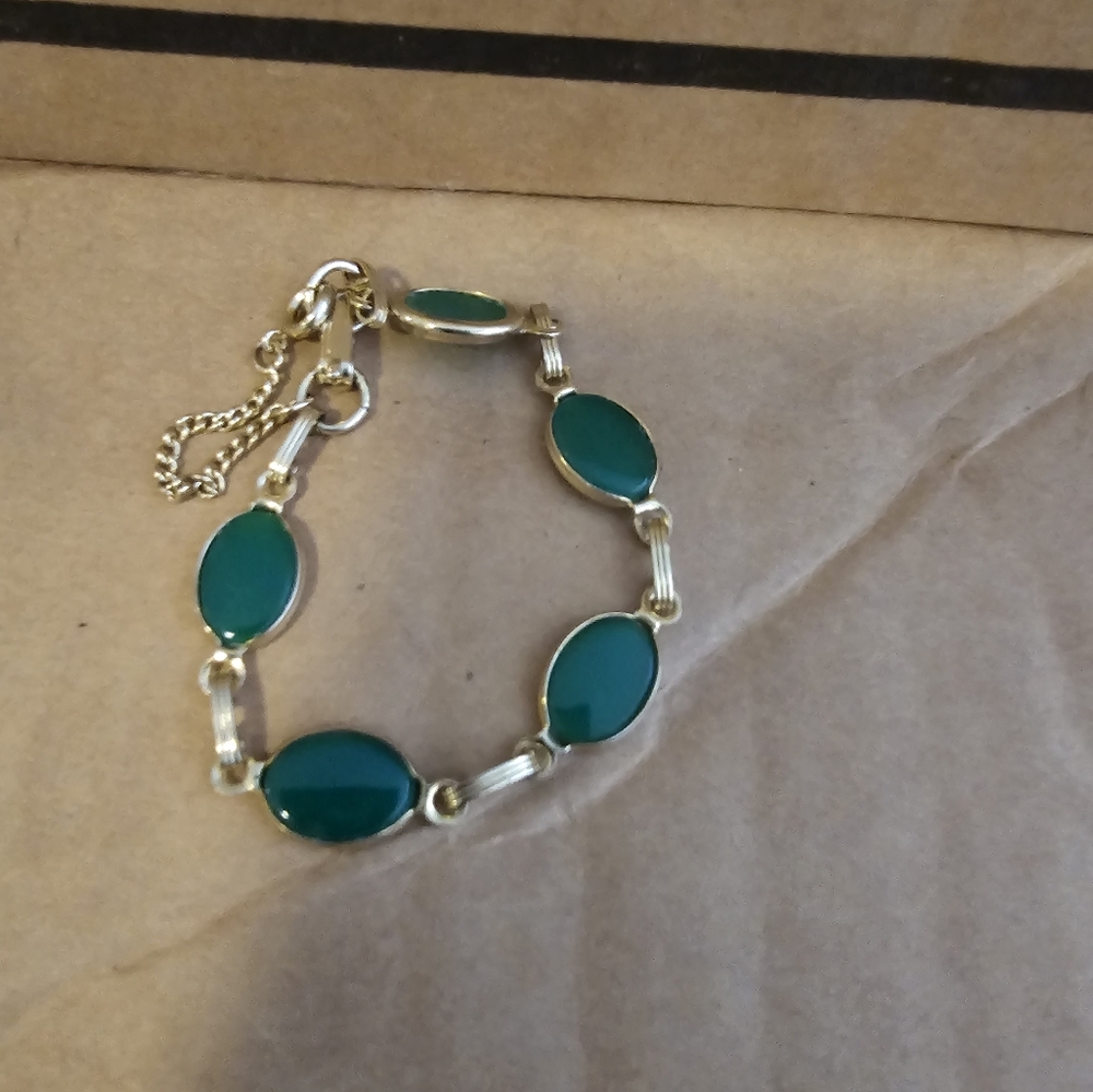Green Stone braclet